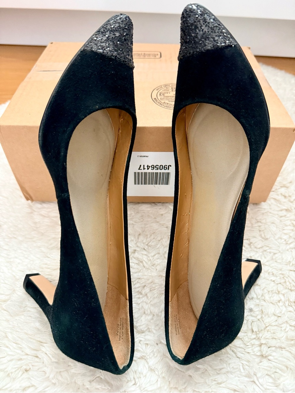 Ann Taylor Black Pointed Toe Pumps with Glitter Cap - Picture 8 of 10